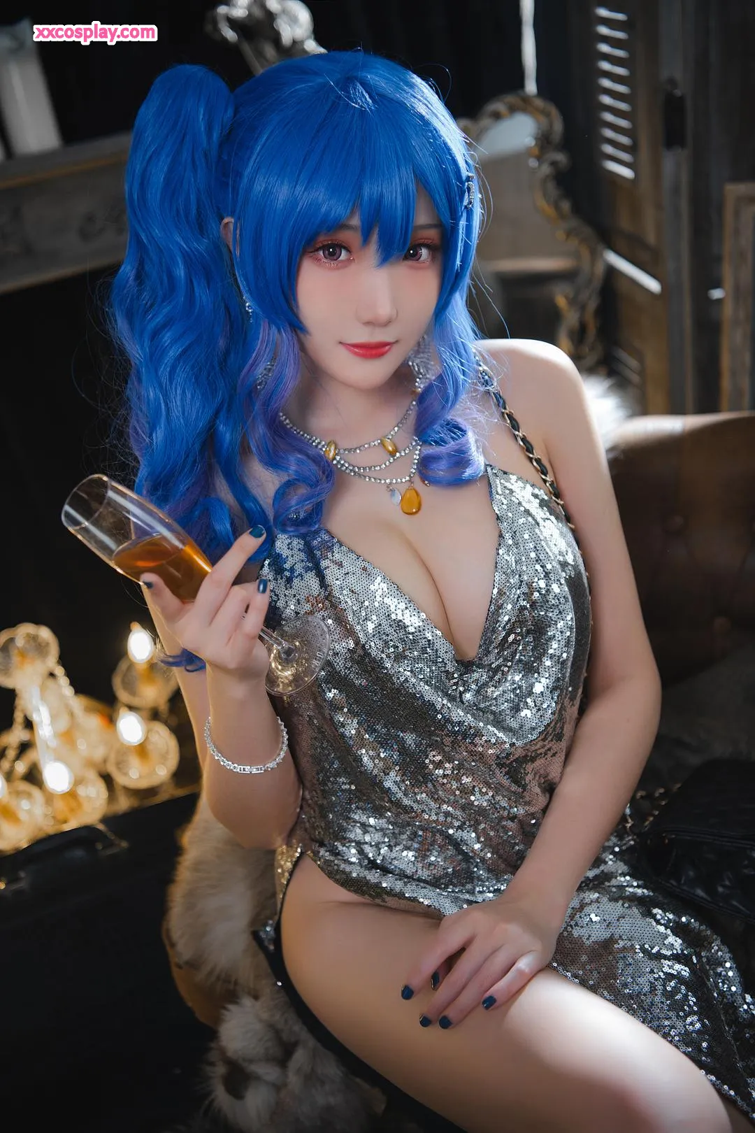 Gua Xi Jiang as Saint Louis